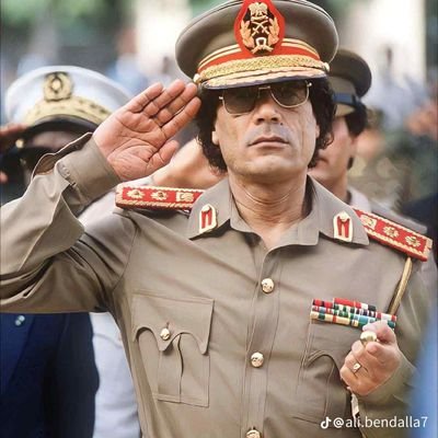 LLibua54058's profile picture. 