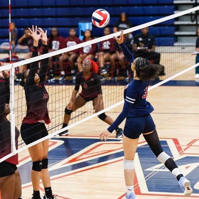 Kaelinmichelle3's profile picture. Liberty Magnet High School OPP/OH CO 27’ 5’7 / 131 lb.  3.8 gpa || Email: kaelinpolk16@gmail.com SPVC: #3