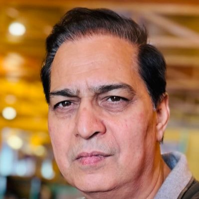 devidayal49's profile picture. Divyasha, Manthan and Savya's Dad. Jaya's Hubby. Accidental Pediatric Endocrinologist.