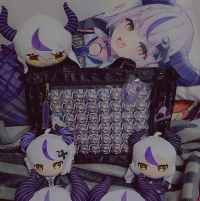 ラプ様、奏、トワ様、すうちゃん、ReGLOSS推しです!
最推しがラプ様です!
らぷらぷたんサイコー
どうしてもトワ様の2ndライブに行きたいものです😭