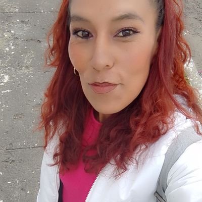 martne31880's profile picture. vive el momento,