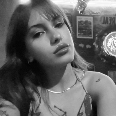 nazpa_i's profile picture. 