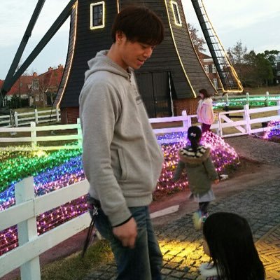 pilolilotaro's profile picture. 日常垢。かつての地方旧帝大生。社会人。物理系と数学系の勉強が趣味で物理本や数学本を好みます📕 物理や数学が好きな人と繋がりたい。 飲み仲間とか募集してます。🥃 @sciencehub_o @TKGoooo00