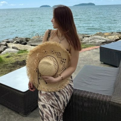 Tinnar9m's profile picture. 彼は内在する形態を求めて未来に近づく。未来を創造する豊かな心