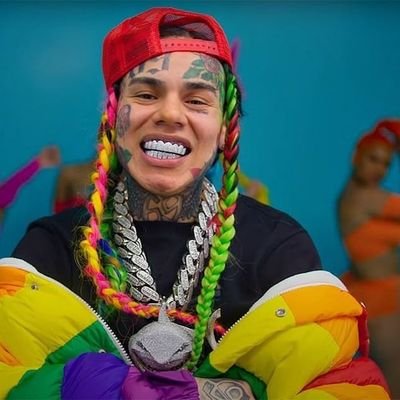 Hello guys I'm the 6ix9ine, this is my new official account. Just trying the Twitter for the first please I have never opened a X account beware of scammers pls