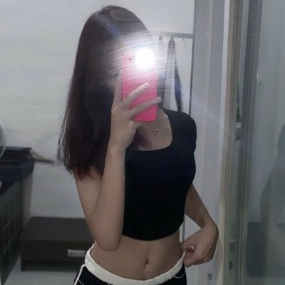 女 165cm/49kg 目前有接单 但是看心情💦提前预约哦 可以私聊我❤️要免费要白嫖的男生 麻烦不要来找我 我脾气没那么好 #付费约 https://t.co/Tkq21Gcvdi