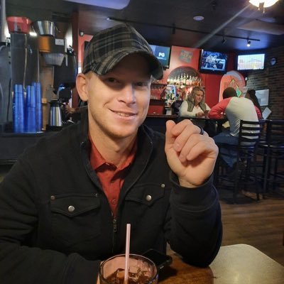 Travis_Calovich's profile picture. I am a dynamic Customer Success Manager with over 5 years of experience in digital marketing and client relations.