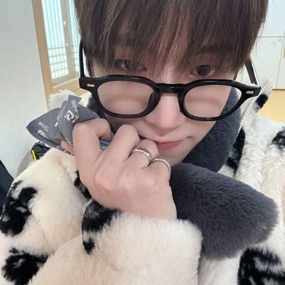 cafetariwoo's profile picture. 99,999% loving ★ RIWOO ★