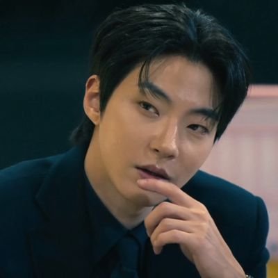 Seojun's widow.
Prince of Asia squad @hi_high_hiy
#황인엽.
Sanha's defender.