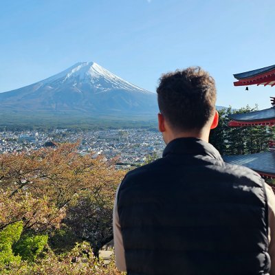 anistbls's profile picture. 