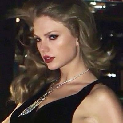 • #1 false god stan ♡ • no one sees when you lose when you're playing solitaire •