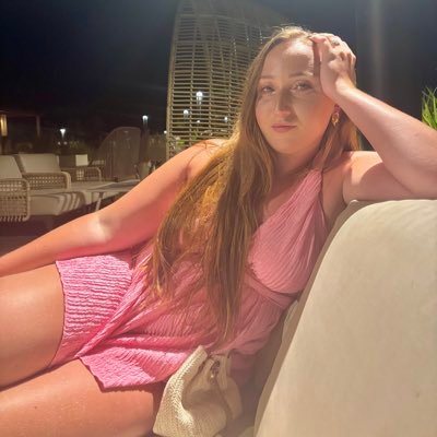 DakinEmily's profile picture. 