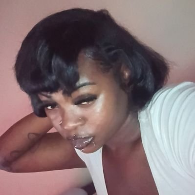 $ChocolaateRose For Pics + Videos 🤤🤤🤤
♈
Submissive 🤫 Sexy 🫣Mean Asf 🫢
Insta : Naesia_Naesi 😘