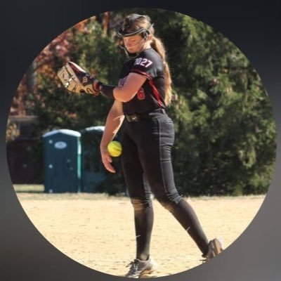SJV class of 2027 - Business academy 📚 GPA 4.2 🥎V-P/utility, OF, 3B & wherever you need me🏃♀️💨V-XC & V-Indoor Track - 200m & 400m, insta: emjay_kissner