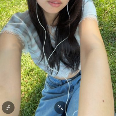 ˚ 🥂!! 🪩 ִ ۫ ° . 16:27 PM ♡⠀ 。⠀ ₊ ܀ ﹖ . . .. ... .... ..... ✦₊˚ ⓘ This user loves @jennierubyjane so much! ♡ ☆