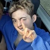 🏁. . 𝖾𝗎 𝖾 𝗈 𝗌𝖾𝗎𝗇𝗀𝖼𝗁𝖾𝗈𝗅 𝖽𝗂𝗏𝗂𝖽𝗂𝗇𝖽𝗈 𝖺 𝖼𝗈𝗇𝗍𝖺 𝖽𝖺 𝖥𝟣 𝖳𝖵 𝖾 𝖼𝗈𝗅𝖾𝖼𝗂𝗈𝗇𝖺𝗇𝖽𝗈 𝖼𝖺𝗋𝖽 𝖽𝗈 𝗅𝖾𝗐𝗂𝗌 𝗁𝖺𝗆𝗂𝗅𝗍𝗈𝗇 ⁴⁴