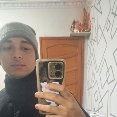 jpdalessandra43's profile picture. O que você sente, você atrai. O que você acredita, torna-se realidade."