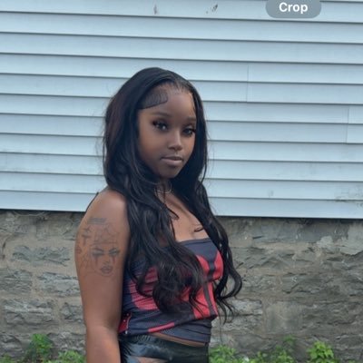 My only priority is keep Glowing w|Self love an becoming a magnet to Good vibrations till I reach my highest potential ♥️🦋