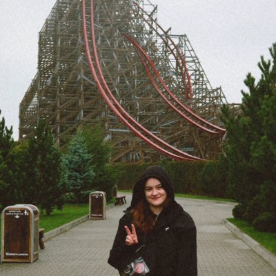 Lush Velvet Coasters
💒Kam ❤️
Coaster Enthusiast Since 2016
Nikki, 29
♥️🎢