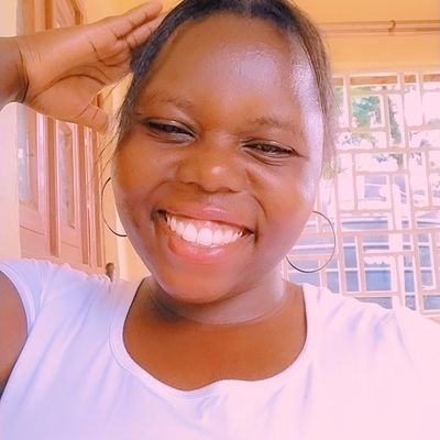 VickyNgetich_'s profile picture. But God😍.

Masterpiece trying to master peace!