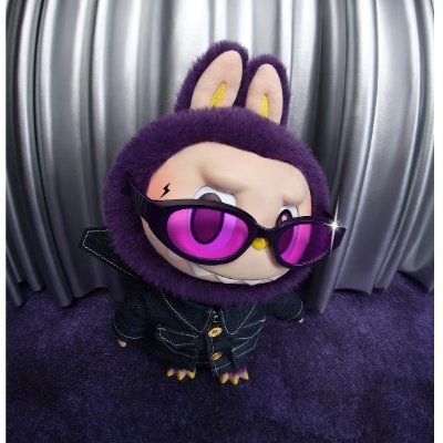 ziiimomo's profile picture. shitcoin connoisseur