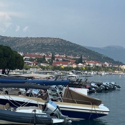 Yuvi87310's profile picture. Techpreneur , Artificial intelligence, Web 3.0 , Serial Entrepreneur, Social Media