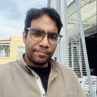 Juball56's profile picture. روما حنانَك واﻏ. ﻔﺮي لفَتَاكِ، أوَّاه منك، وآهِ ما أقساكِ!