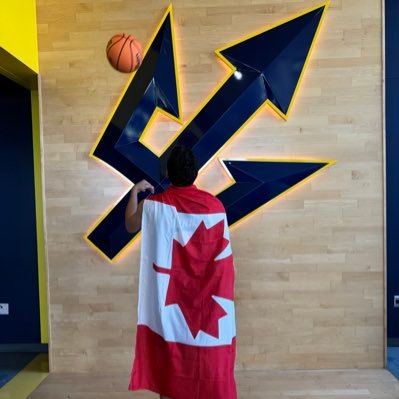 tysondunn22's profile picture. UCSD🏀
