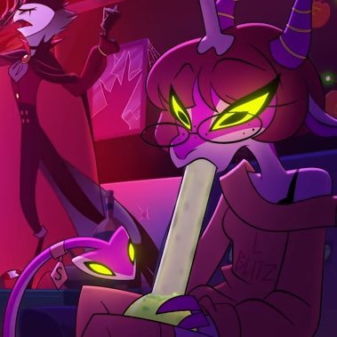 AyekaReads's profile picture. I like to code and draw with pixels sometimes