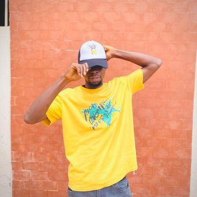 28dicebox's profile picture. BLVCK BOY🙍🏾‍♂️
AFROCANAPIST🧭💯
NONCHALANT ⚓🔌
CHASING BIGGER FISH💰