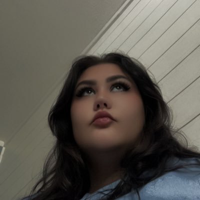 GdessSiennaB02's profile picture. Bow down before my every step and have those wallets open! $30 tribute, 23 years old! I love coffee every morning, and my nails, toes and lashes every 2 weeks!