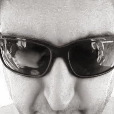 JVOS67's profile picture. Ser portuense é o mais belo estado de ser português. Um povo que elege corruptos, impostores, ladrões e traidores, não é vítima. É cúmplice!