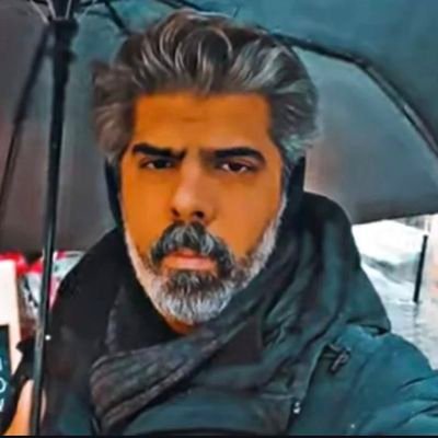 ( محامي محكمة الاستئناف )( باحث قانوني سابق )🇰🇼
اللهم أسألك حسن الخاتمه.إستغفر الله
