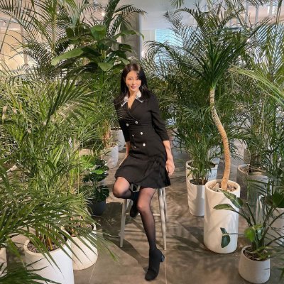 Living a life of elegance and indulgence ✨ World traveler 🌍 Lover of fine art, fashion, and unforgettable experiences. 💎