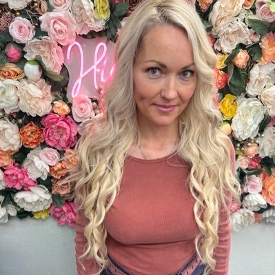Michelle, Trauma Recovery and Holistic Wellness Teacher. Inner work, mindfulness and Yoga to heal mind, body, soul. #Yoga #ArmorofGod #TraumaRecovery #Peace