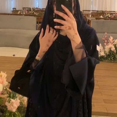 | فَلَا تَعْلَمُ نَفْسٌ مَّا أُخْفِيَ لَهُم مِّن قُرَّةِ أَعْيُنٍ