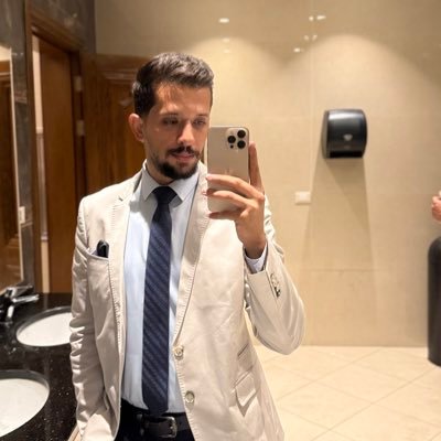 📈🎓Business Administration ..BAU .. https://t.co/WJ2fJ0UAFv 5/3/2024 💔