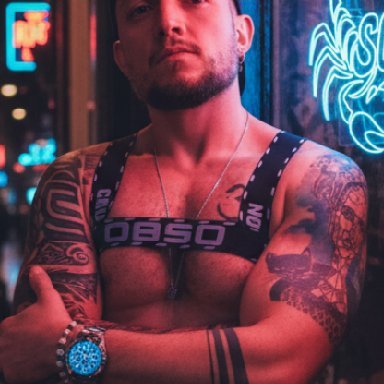 hotdadscorpinkX's profile picture. SCORPINKX: intensidade tatuada, fogo real. | SCORPINKX: inked intensity, real fire. 🔥 Link na bio.