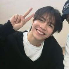 linaslimbo's profile picture. I just wanna fangirl in peace but not alone *ੈ✩‧ ˚ | firstkhaotung | aouboom | bossnoeul | stay; 🐶 | atiny; 🐣 | babycarat; 🎮