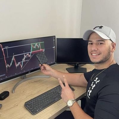 rayner87582's profile picture. Interconnected De-Fi Developer 
  I build and transform Digital platforms and organizations, for exceptional profits and fortunes💎