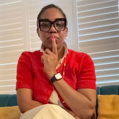 iolufunto's profile picture. 