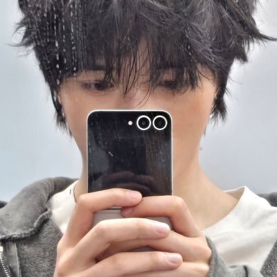 bamgyuuheart's profile picture. Taylor escríbeme una rola en fa para lo q siento