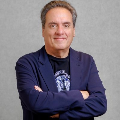 ceo and creative director @1121Brasil Creative Simplicity Part of the Brazilian Marketing Hall of Fame and of the 100 Creative Global Leaders by Creativepool.