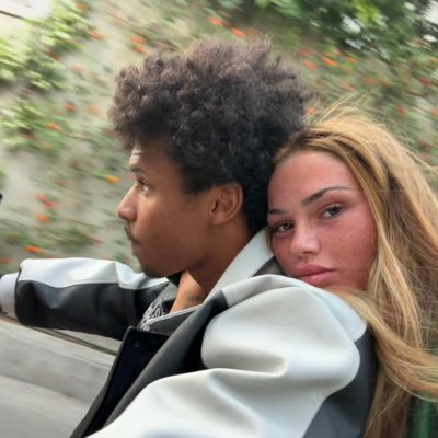 yesthesme's profile picture. ALL ABOUT RESPECT| @oli3z | #شبيحه_ريف