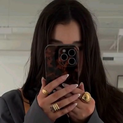 DigitalKar49245's profile picture. CEO FOR HER LIFE SELLING DIGITAL PRODUCTS