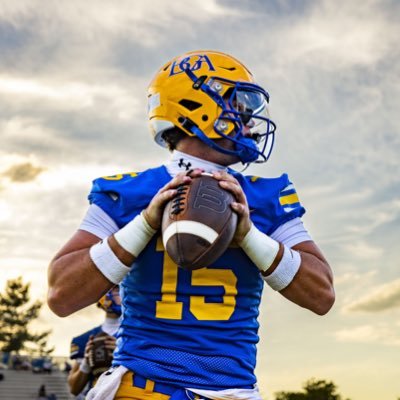 Bobryan27's profile picture. 6/1 200lbs football/QB Baseball/P