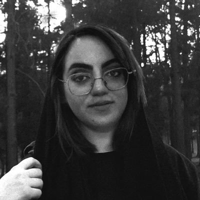 Ladan_e_1993's profile picture. هیچ...