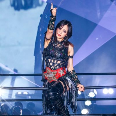 livinformone's profile picture. #ThankYouBray🤍🐇 |request: @SAYAKAMlTANI|