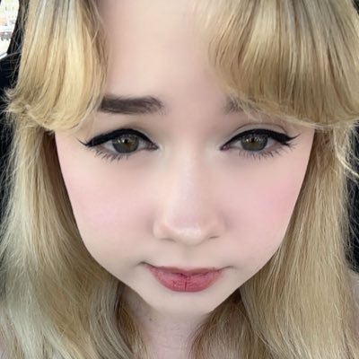 streamer & cartoon character😼320k @tiktok 190k @instagram👾https://t.co/XYmUKAgxMG