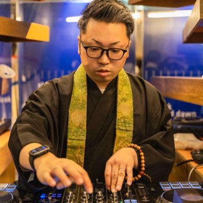 【普段お寺にいたら絡めない人との接点を増やす垢✨】お寺でイベント企画・婚活主催|DJ OKN(オックン)として活動・DJ依頼はDMで|#スターウォーズ 好き|#伊達の未来 が心配|#自動運転|無言フォローすみません🙏 #北海道伊達市 #ローカルフレンズ